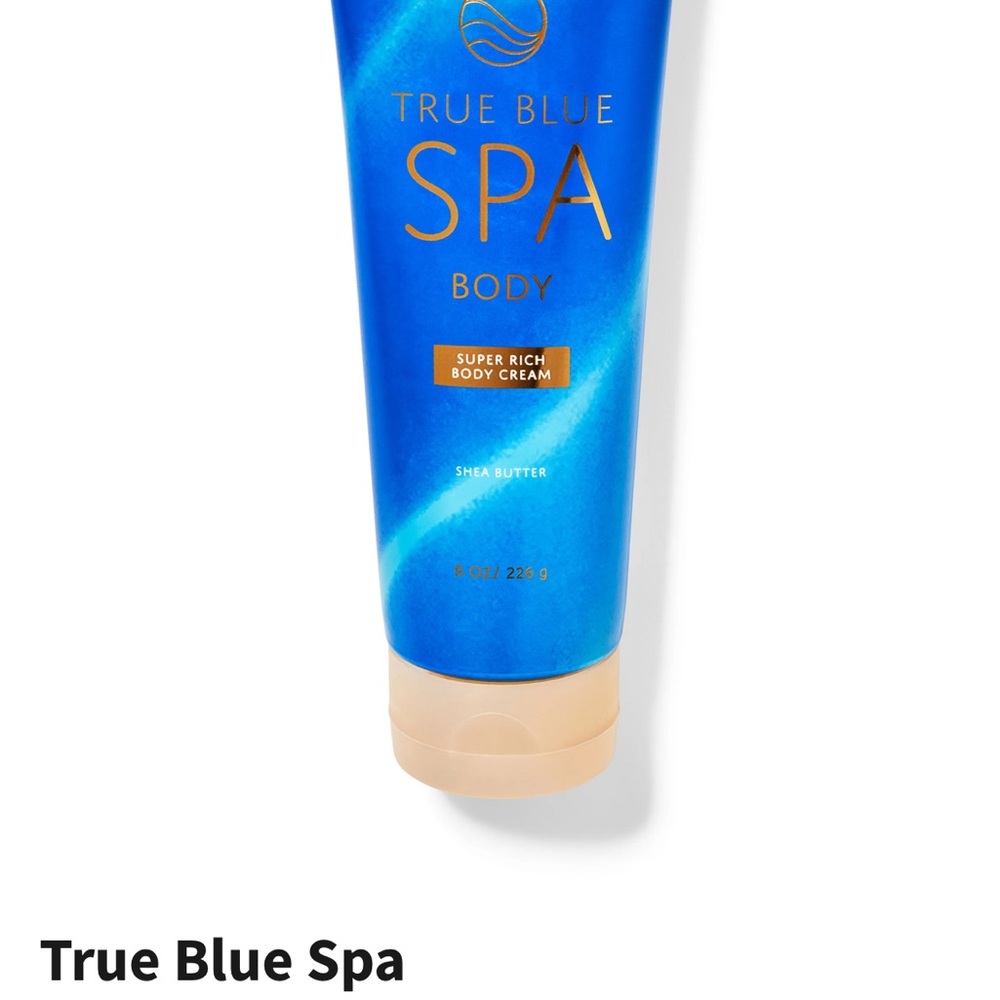 Bath & Body Works Blue and Cream Moisturizer
